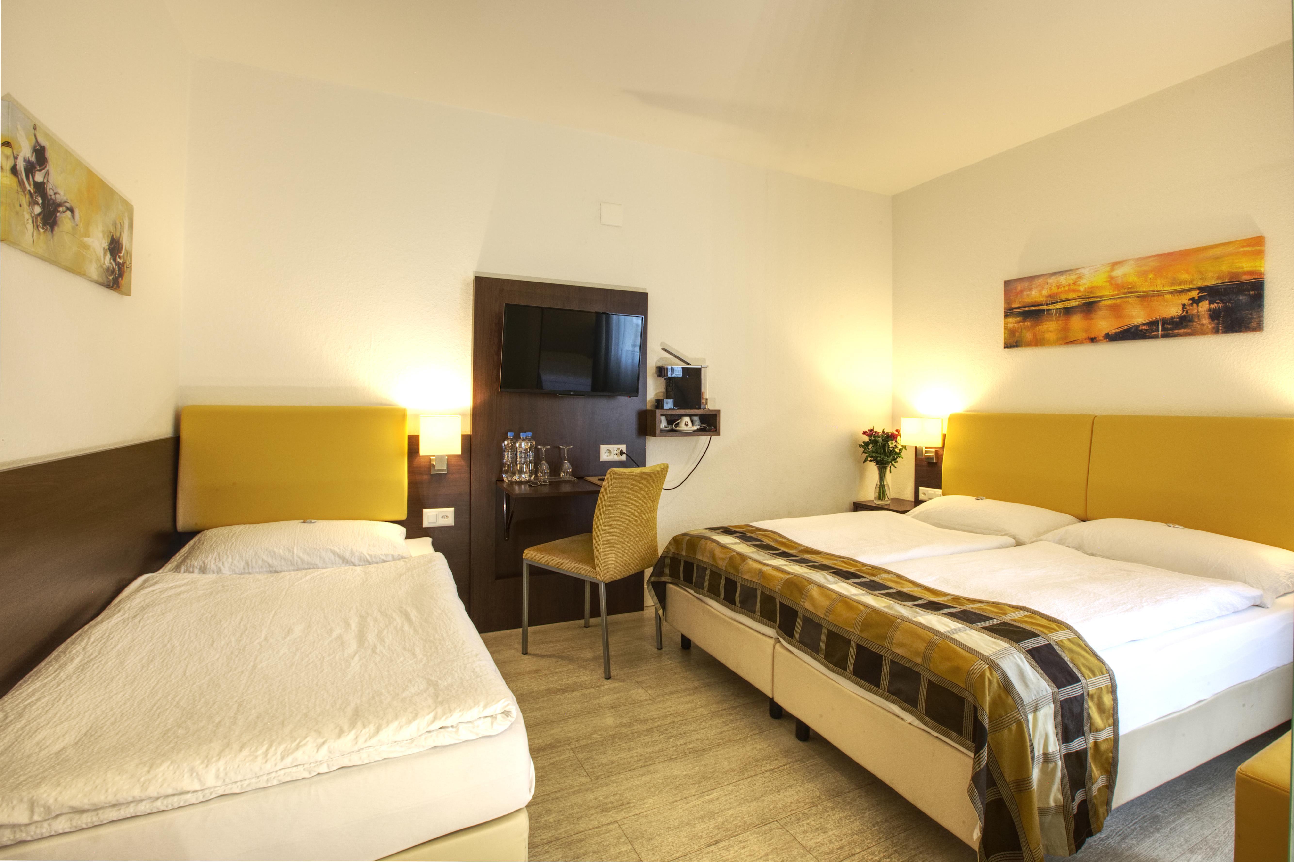 Rheinfelderhof 2*