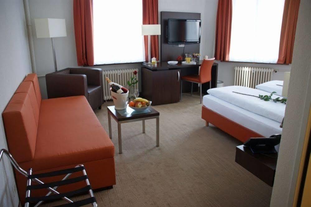 Rheinfelderhof Basel